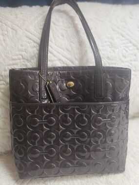 Coach Patent Signature Tote - Dark Purple
